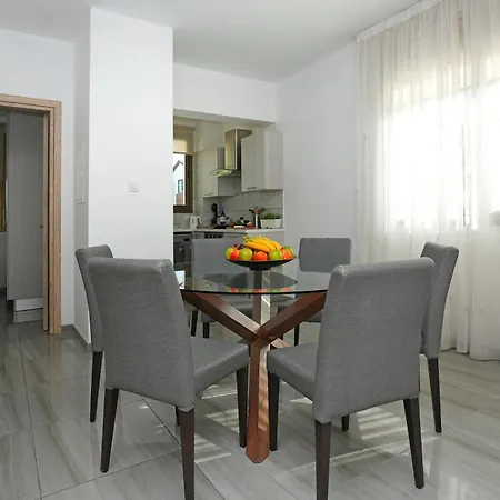 Calliopi Villa *